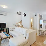 Alakapi &