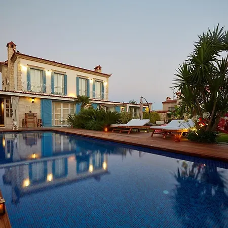 Alakapi & Villa